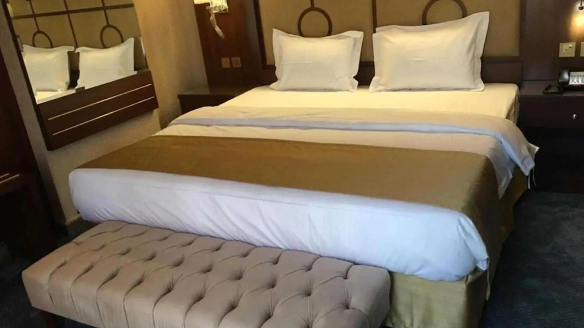 Belvilla Alhamra Vivid Plaza Hotel Джедда